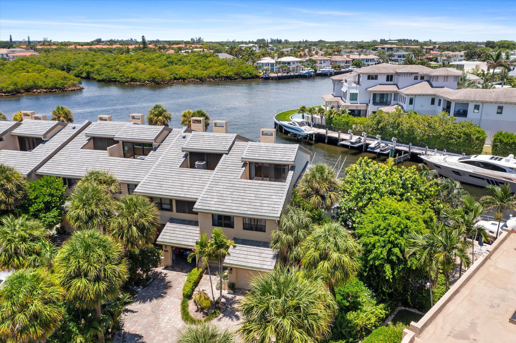 1013 Bel Air Drive 1