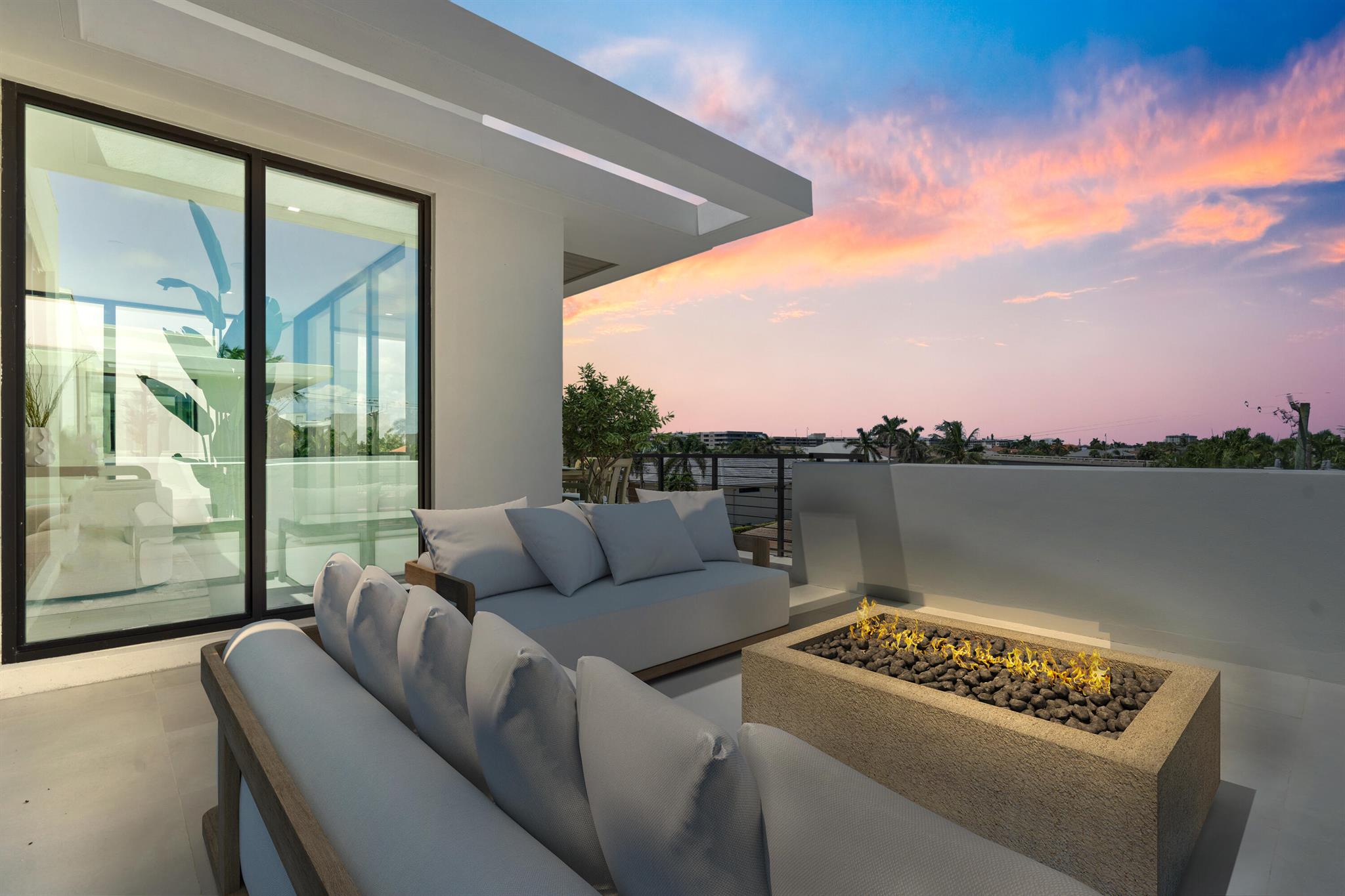 1066 Del Harbour Drive