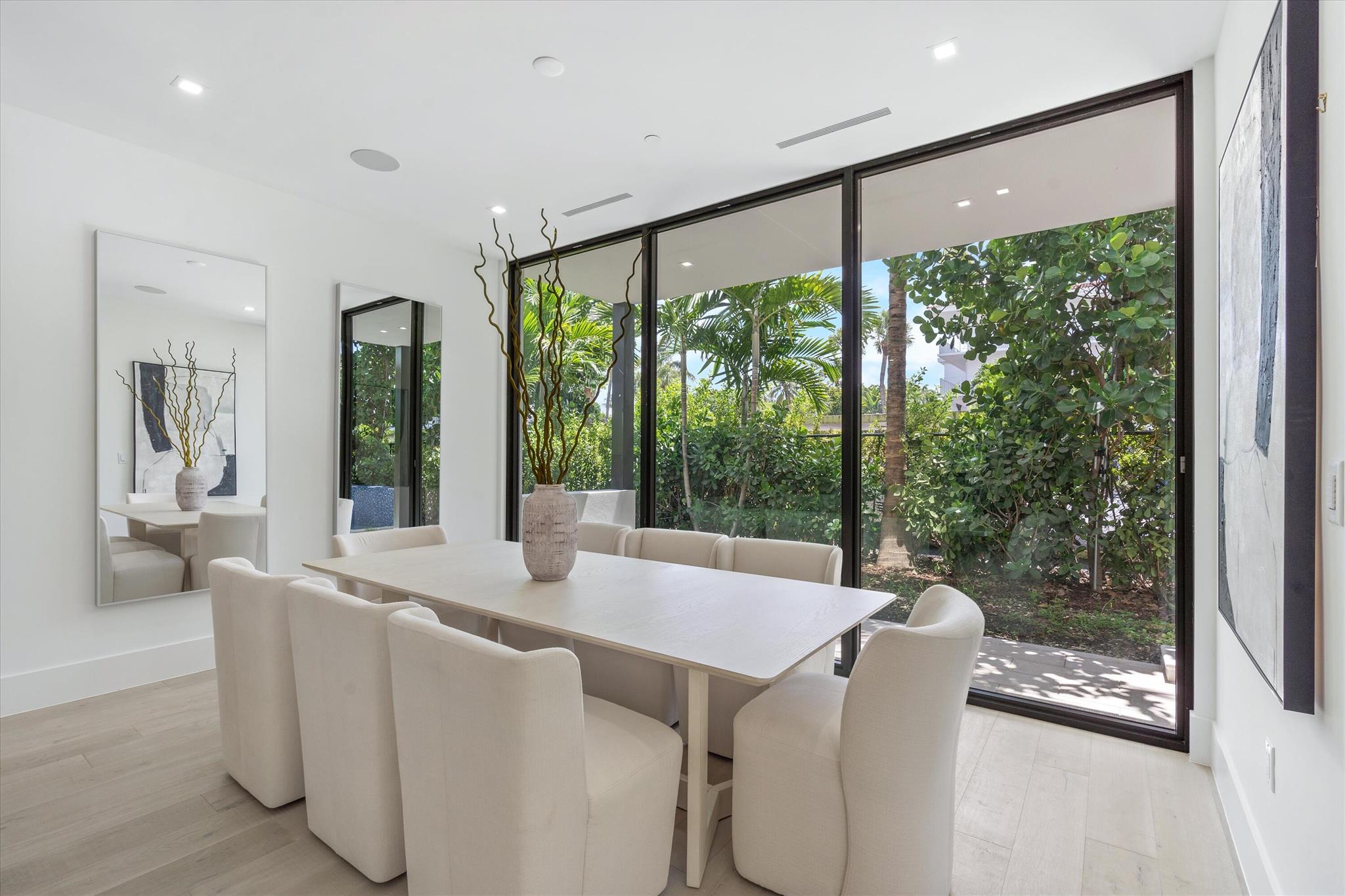 1066 Del Harbour Drive