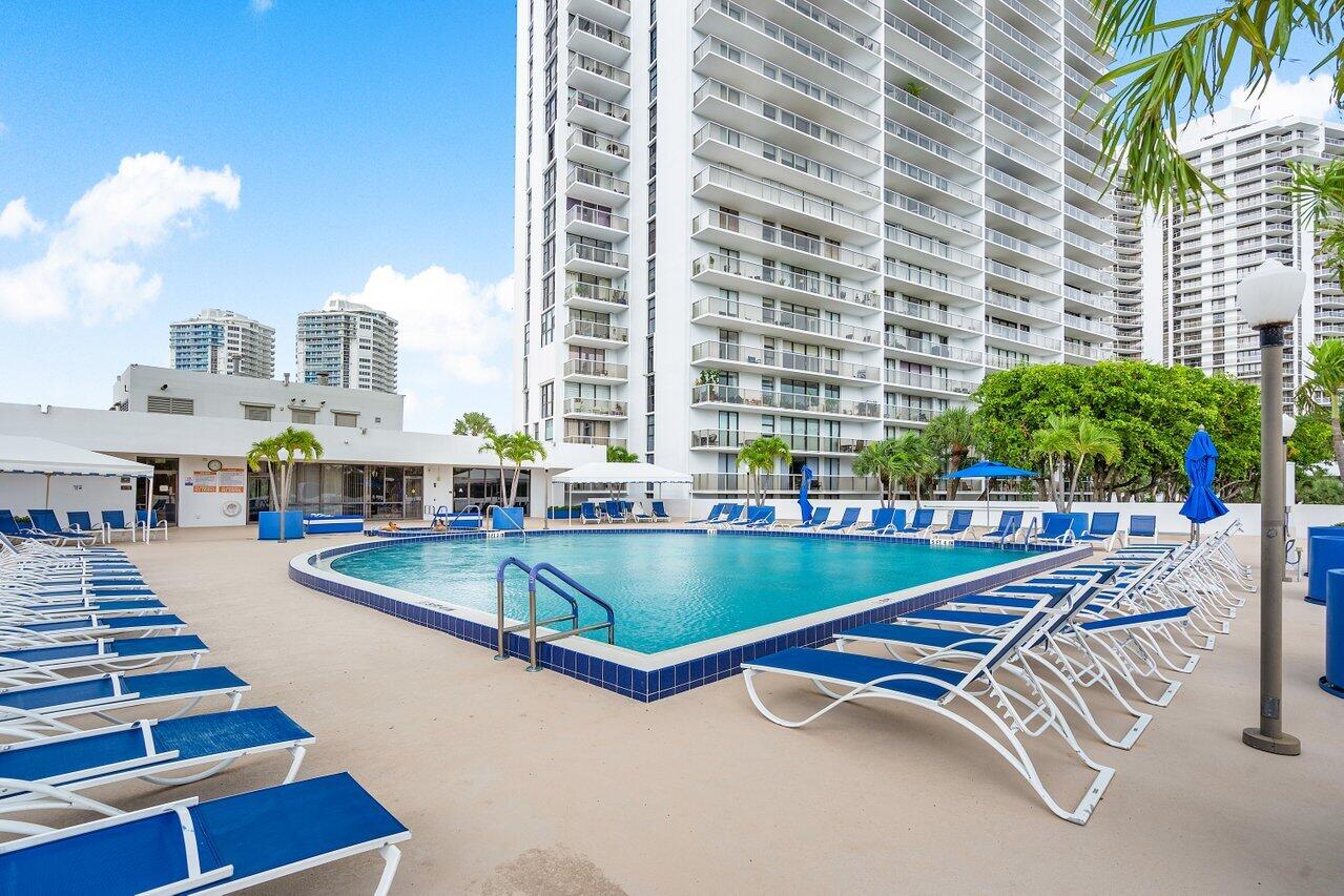 3731 N Country Club Drive Drive 428