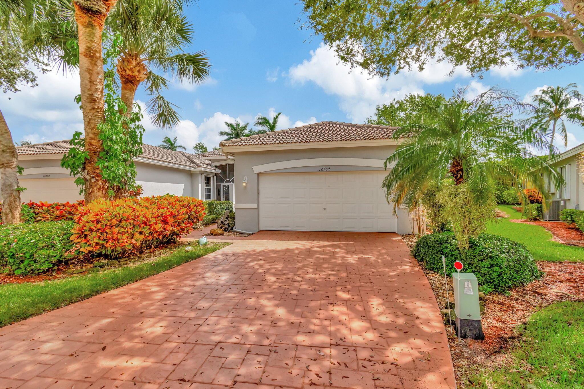 10704 Royal Caribbean Circle