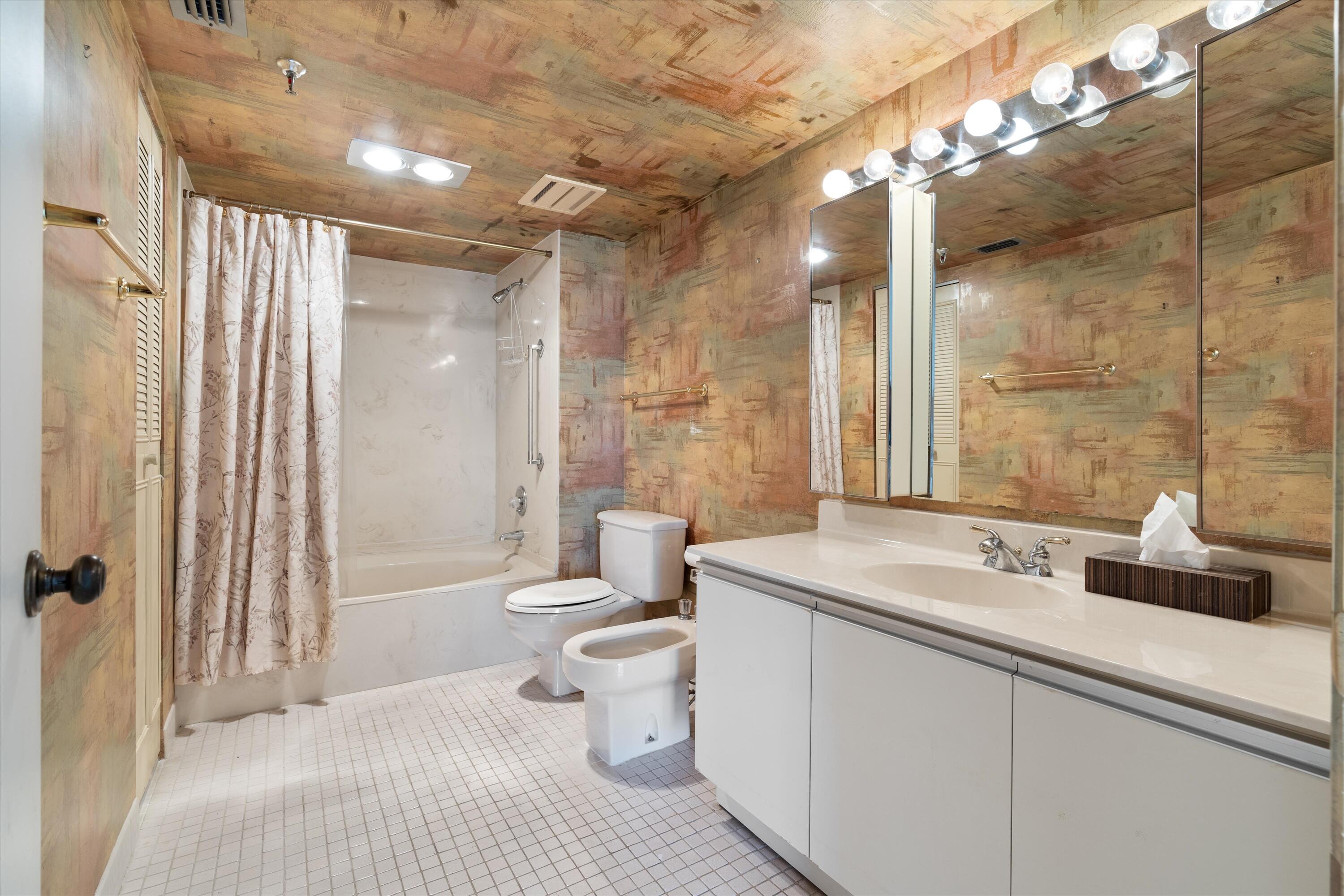 5340 NW 2nd Avenue Ph-29