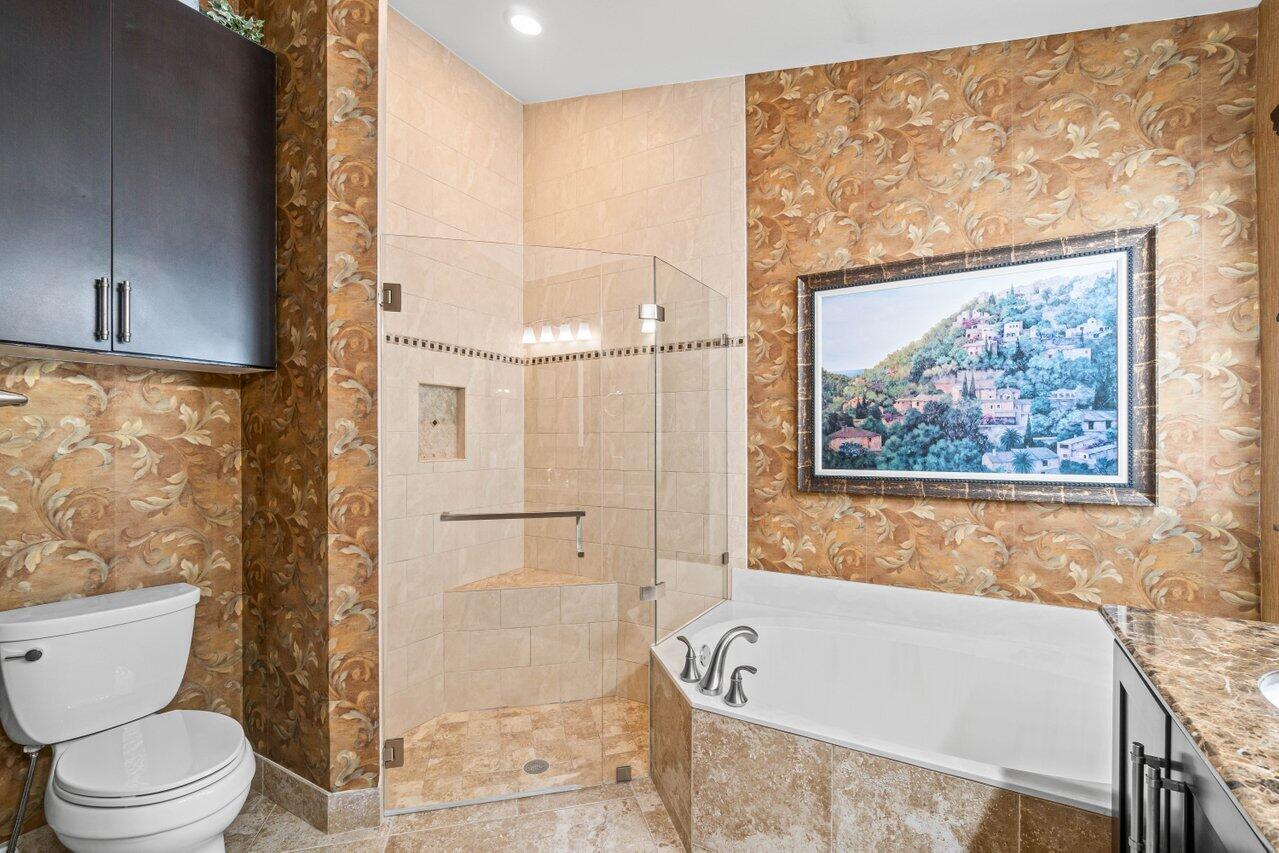 10355 Utopia Circle N