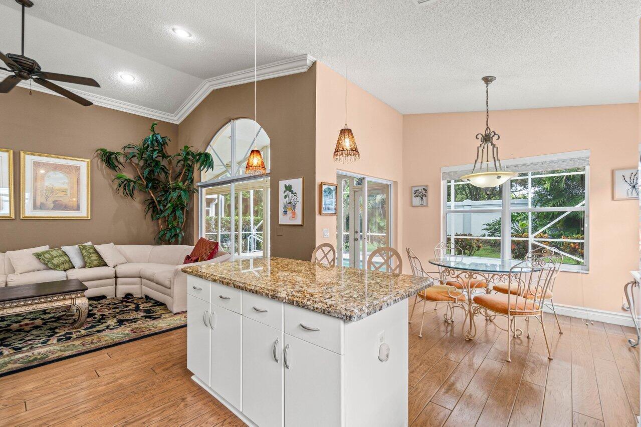 10355 Utopia Circle N