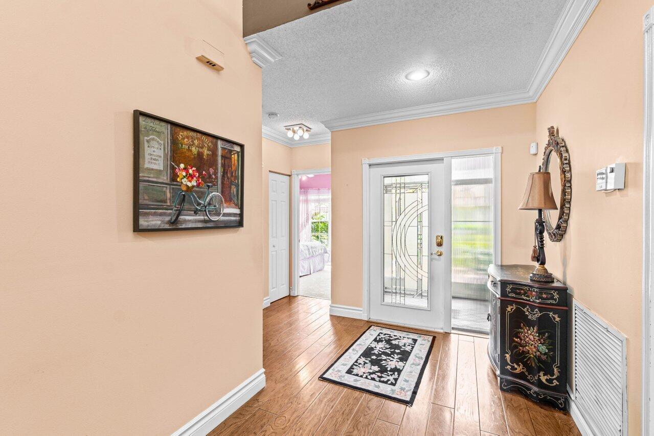 10355 Utopia Circle N