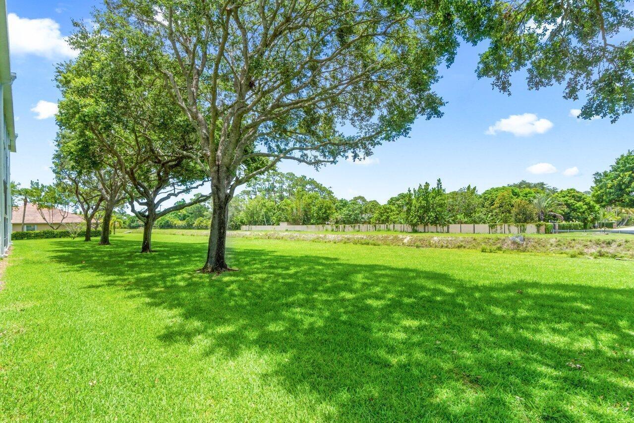 4734 Lucerne Lakes Boulevard 204