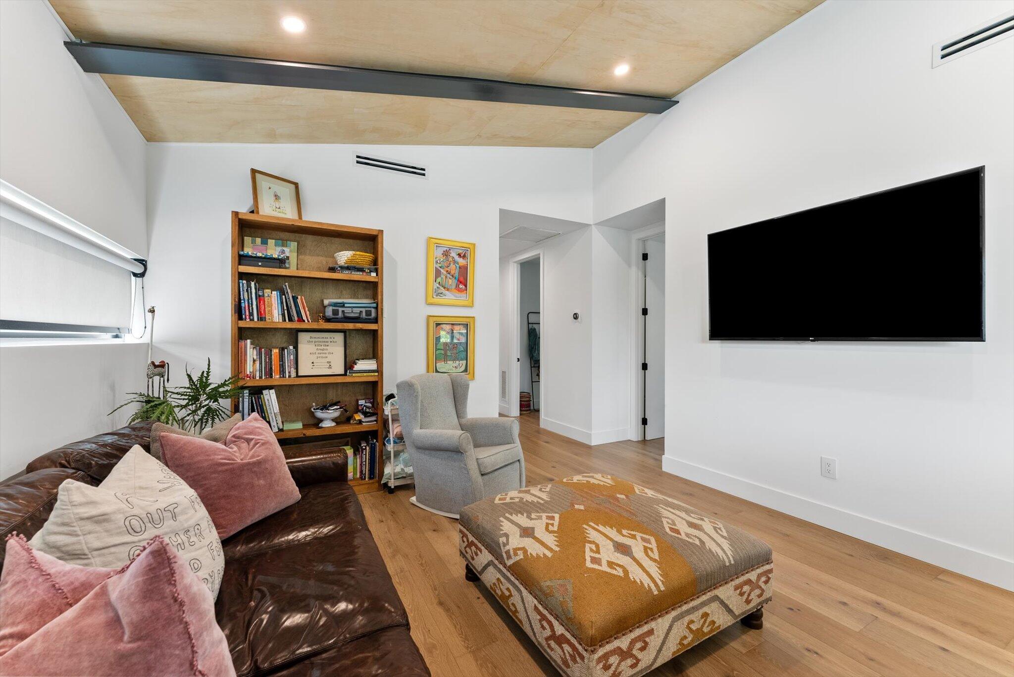 105 George Bush Boulevard