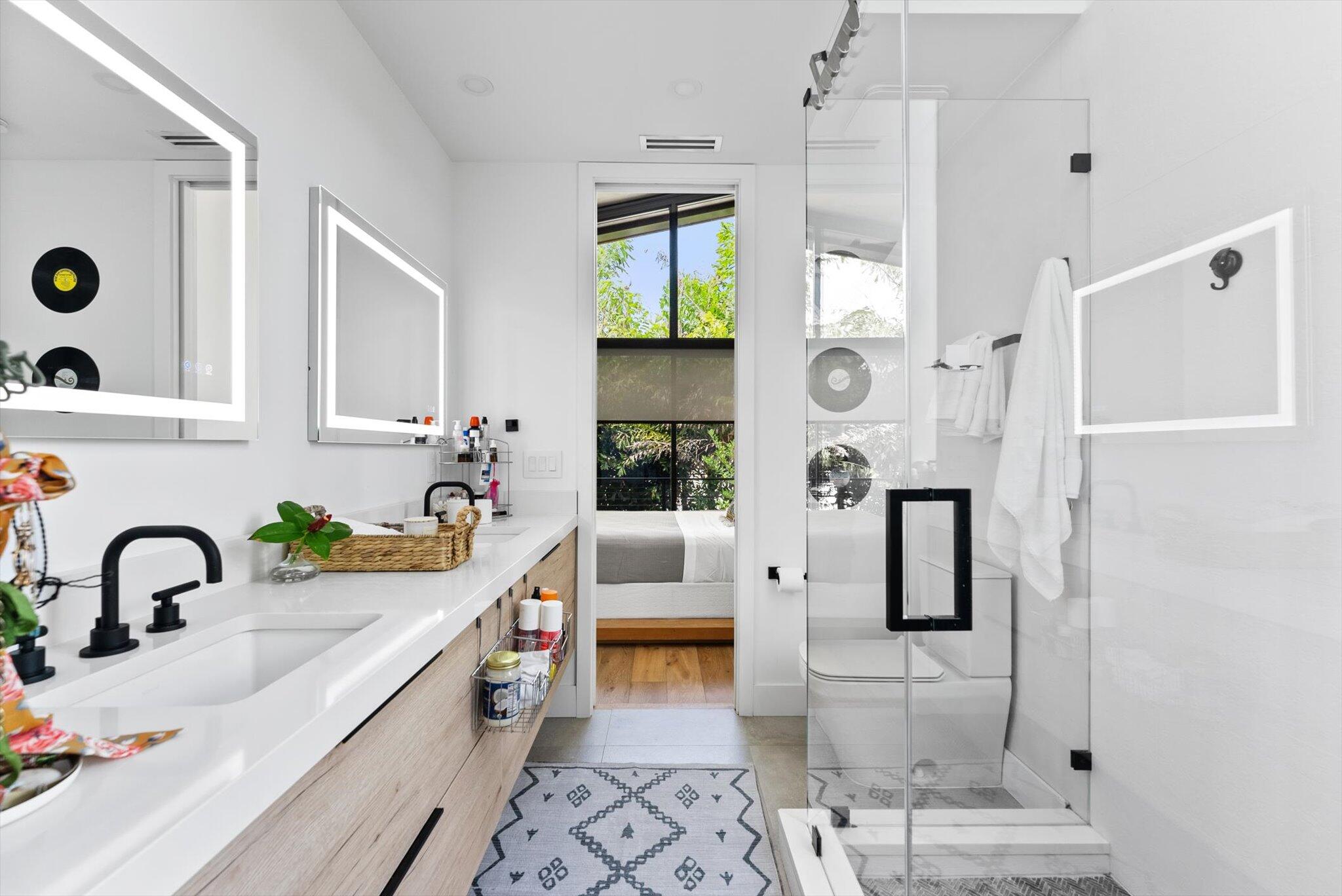 105 George Bush Boulevard