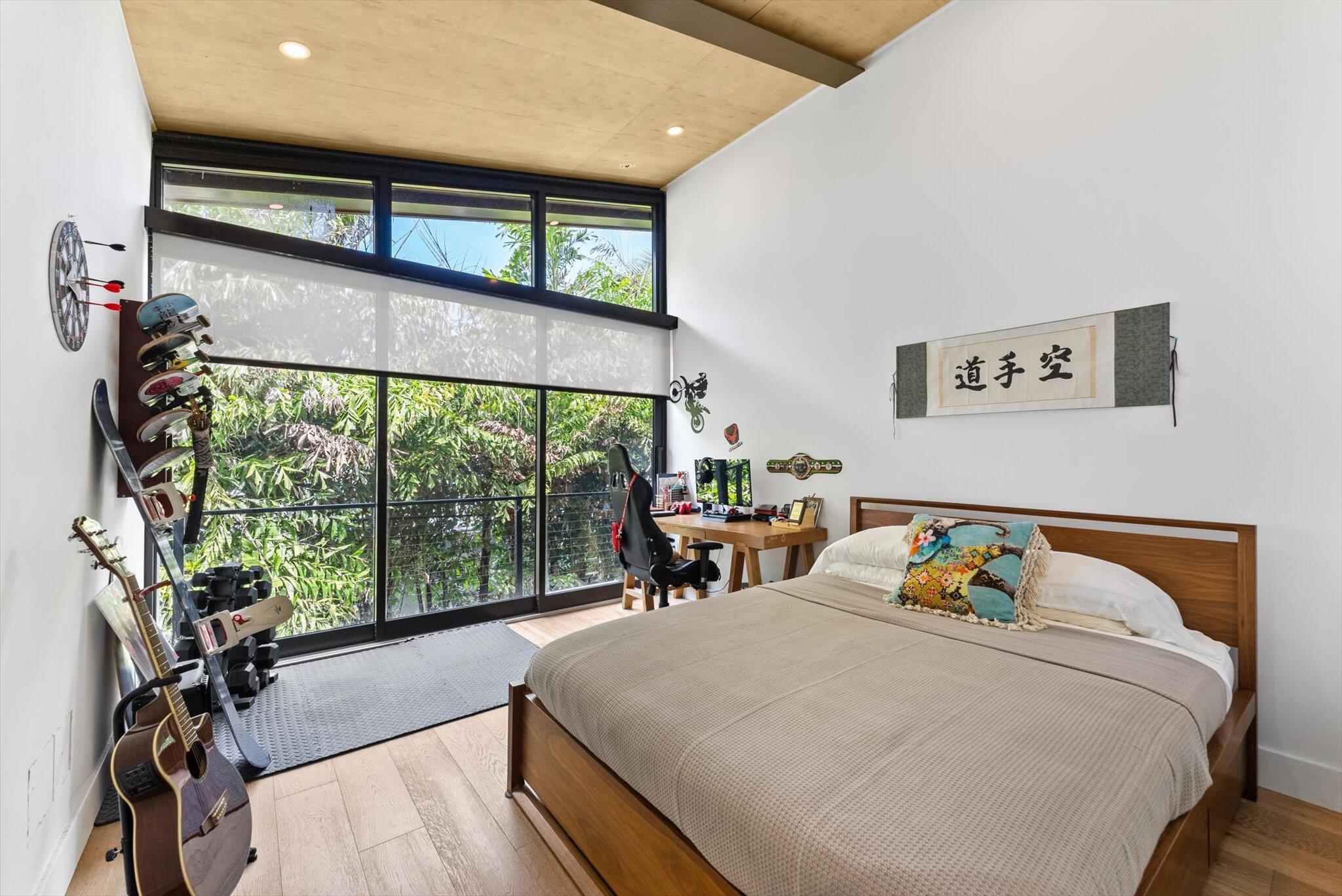 105 George Bush Boulevard