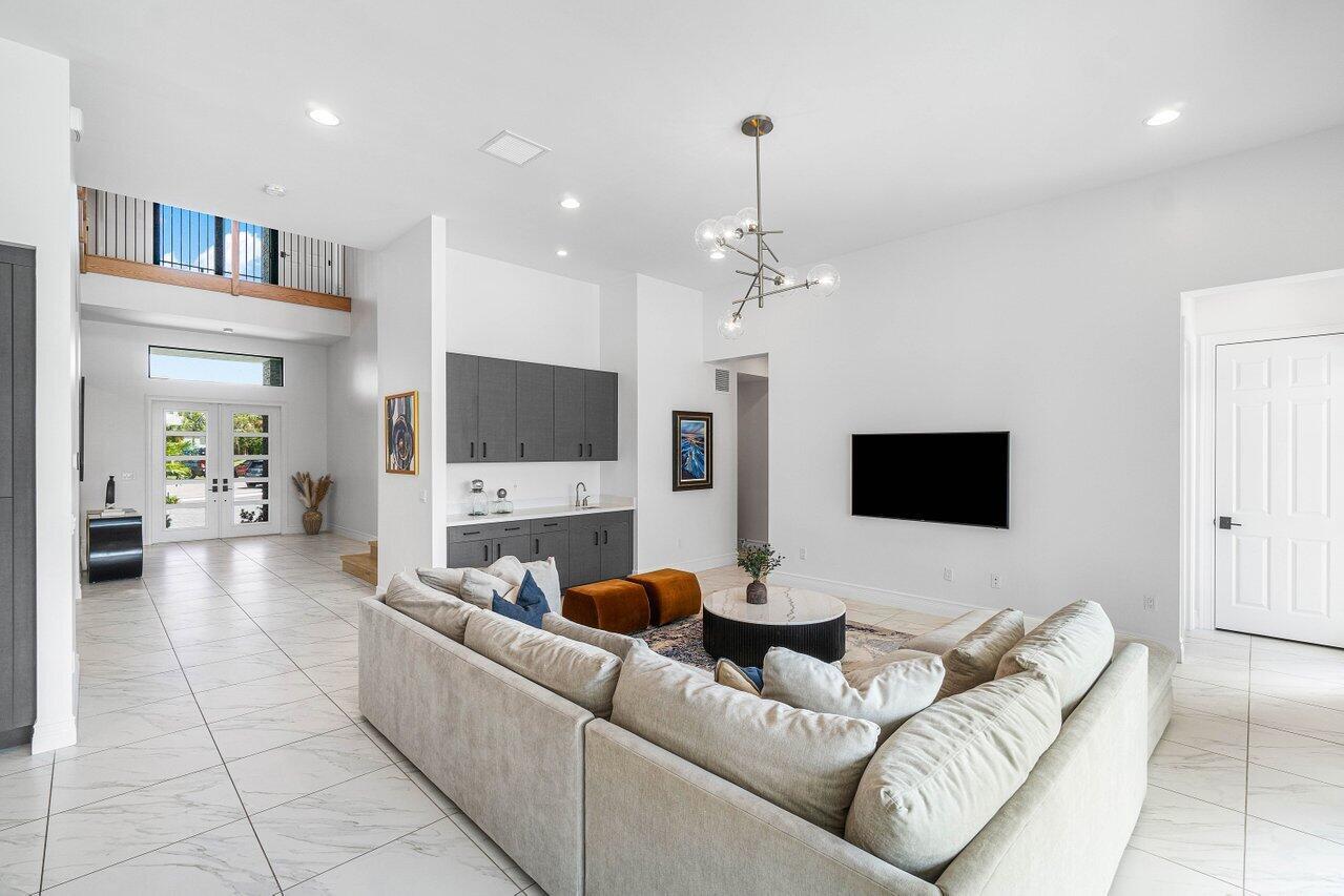 17016 Cappuccino Way