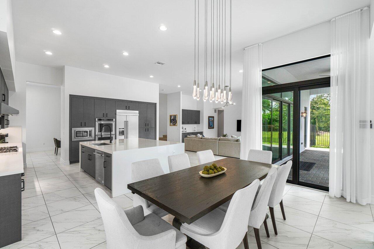 17016 Cappuccino Way