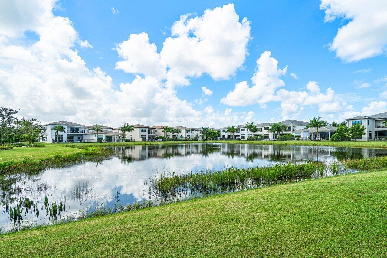 17016 Cappuccino Way