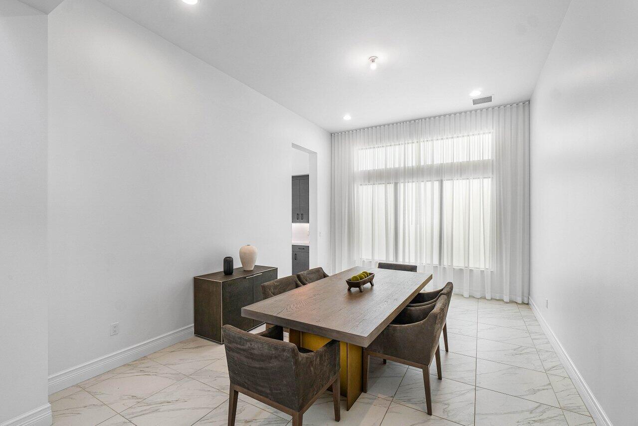 17016 Cappuccino Way