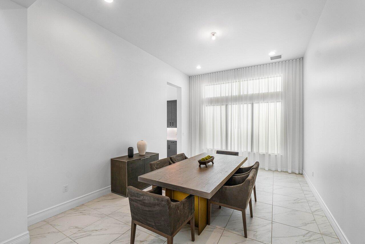 17016 Cappuccino Way