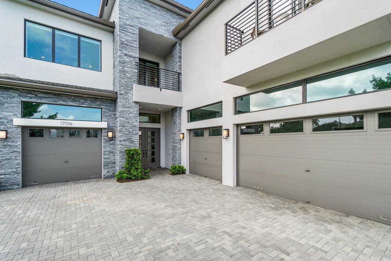 17016 Cappuccino Way
