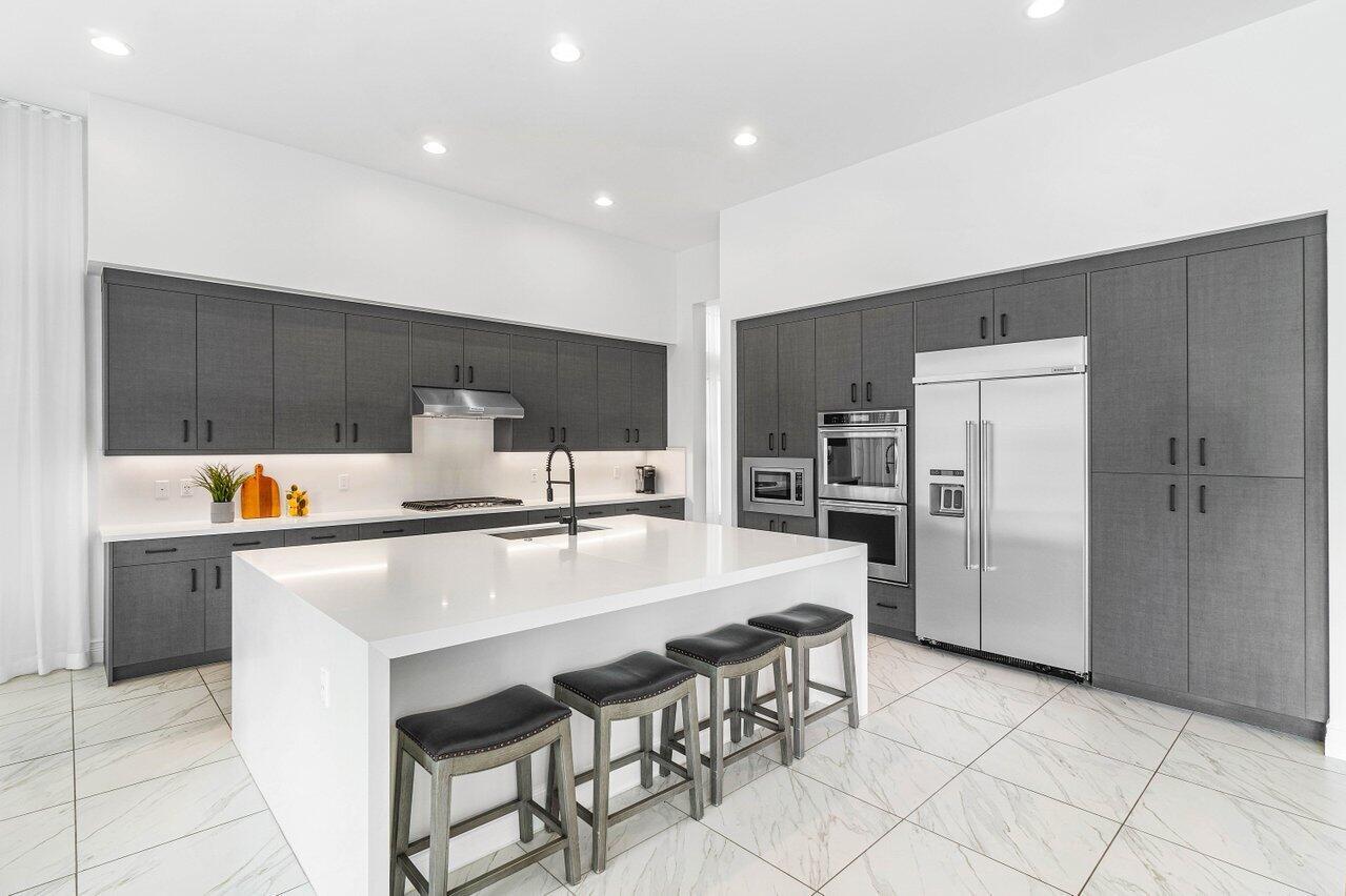 17016 Cappuccino Way