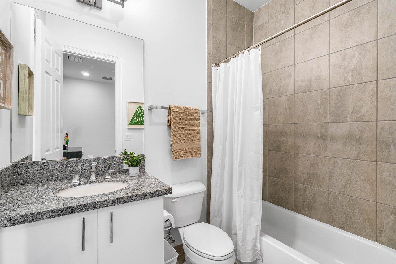 17016 Cappuccino Way