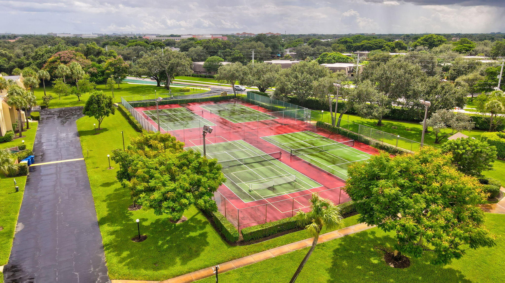 2825 SW 22nd Avenue 2010