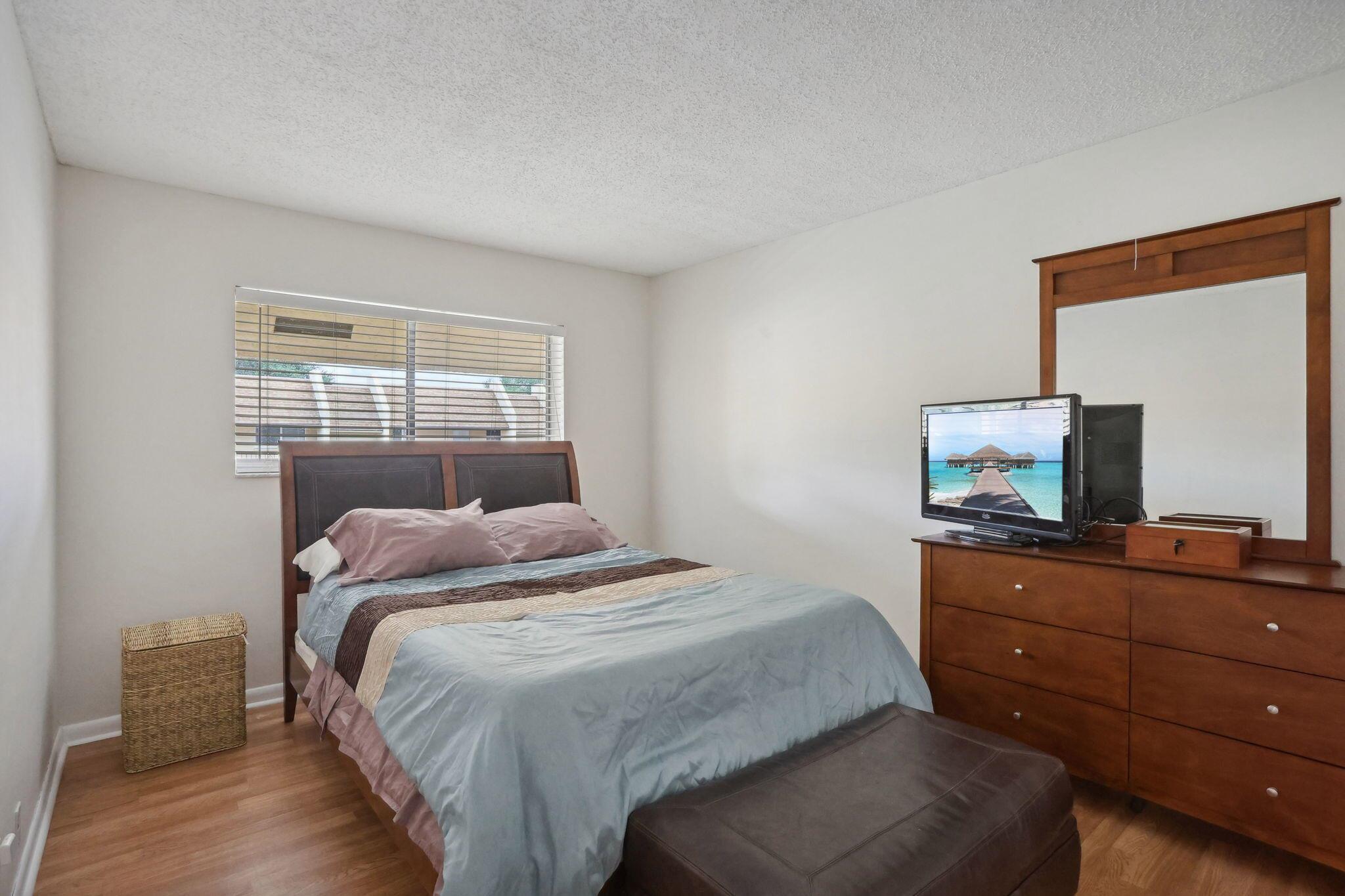 2825 SW 22nd Avenue 2010