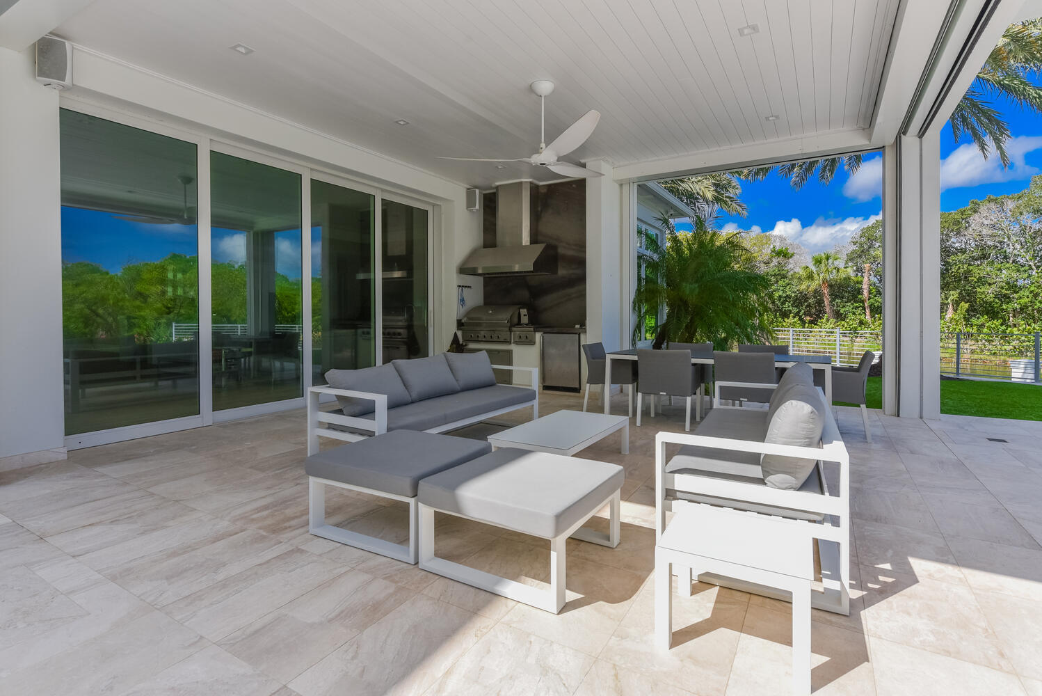 551 NE Waterway Lane