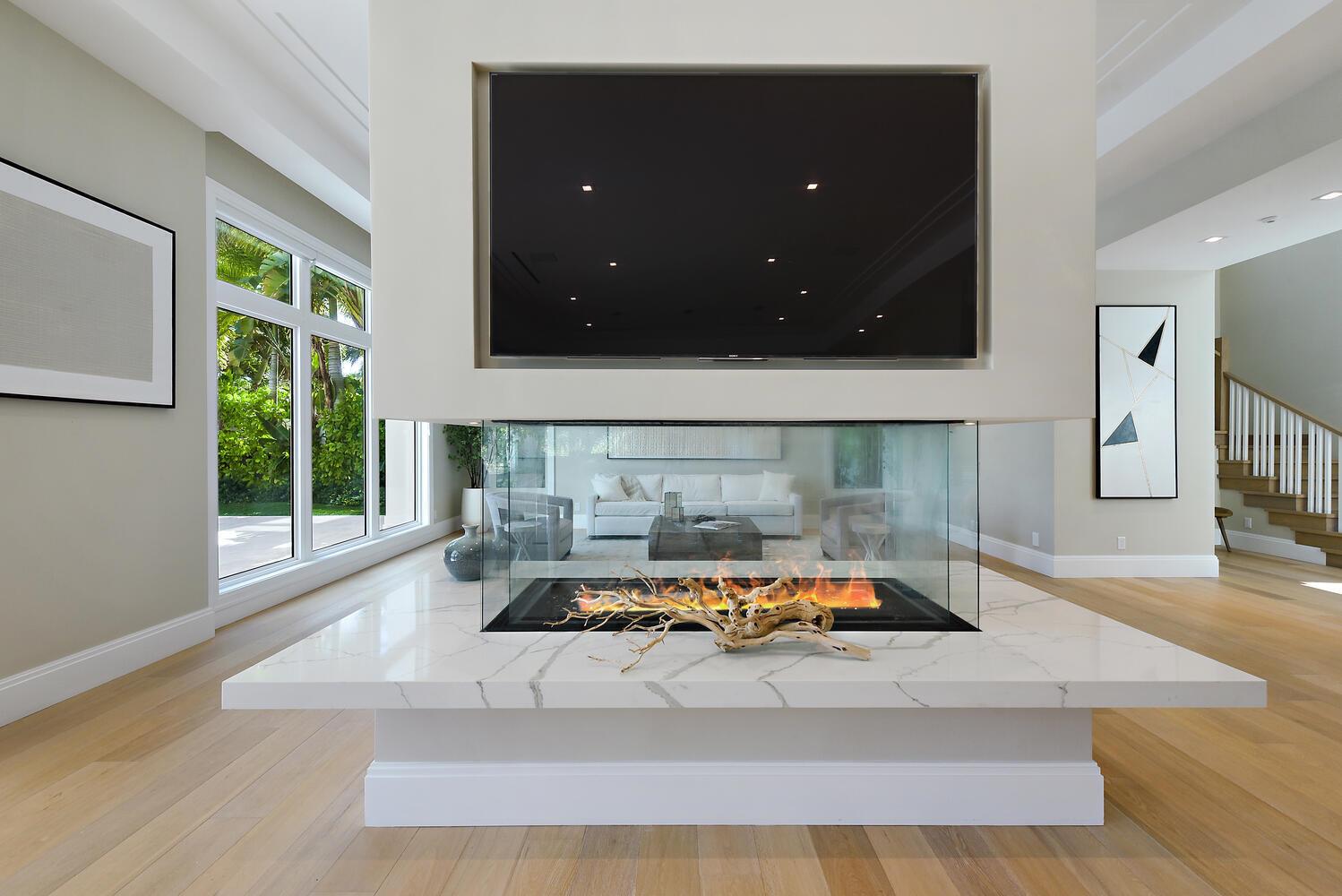 551 NE Waterway Lane