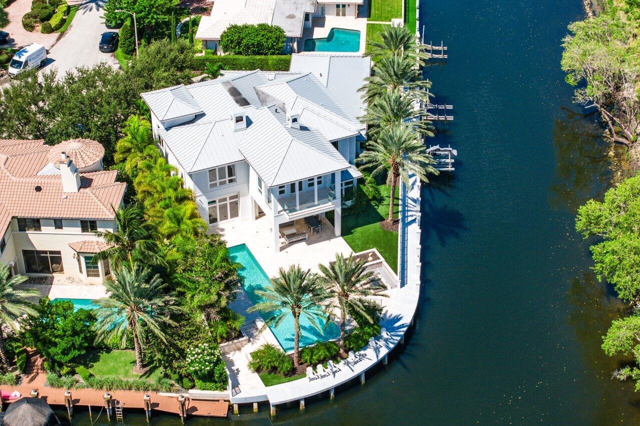 551 NE Waterway Lane