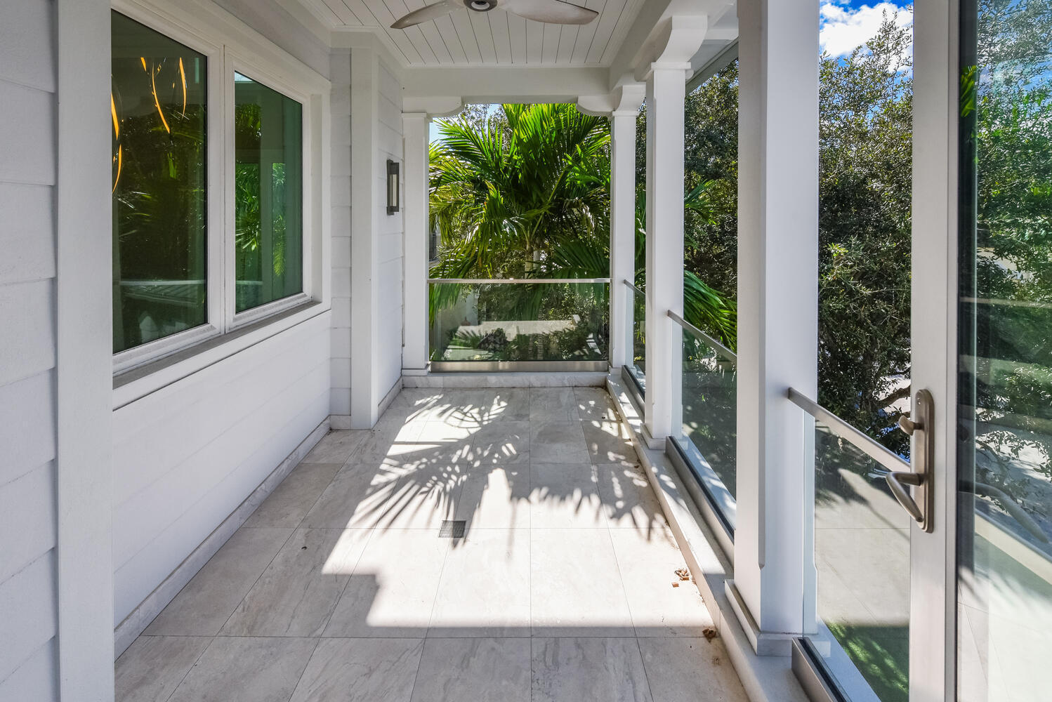 551 NE Waterway Lane