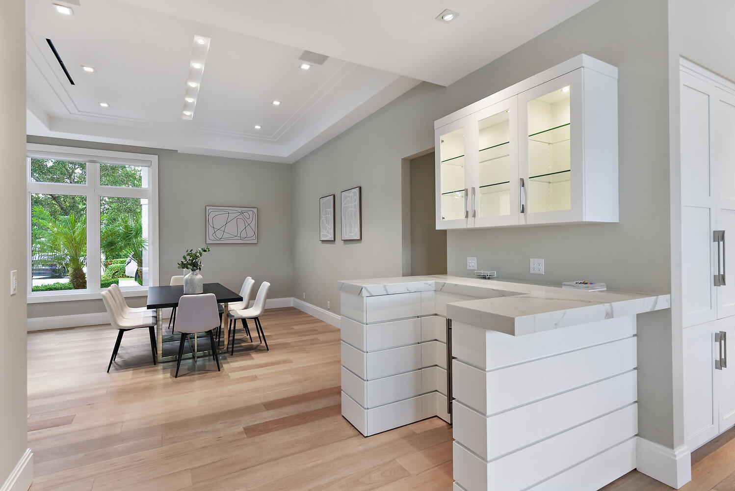 551 NE Waterway Lane