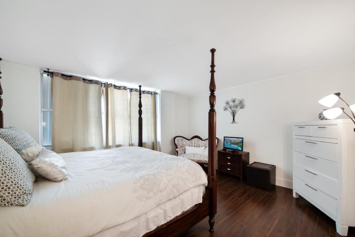 1147 Hillsboro Mile 505, Hillsboro Beach Unit: 505