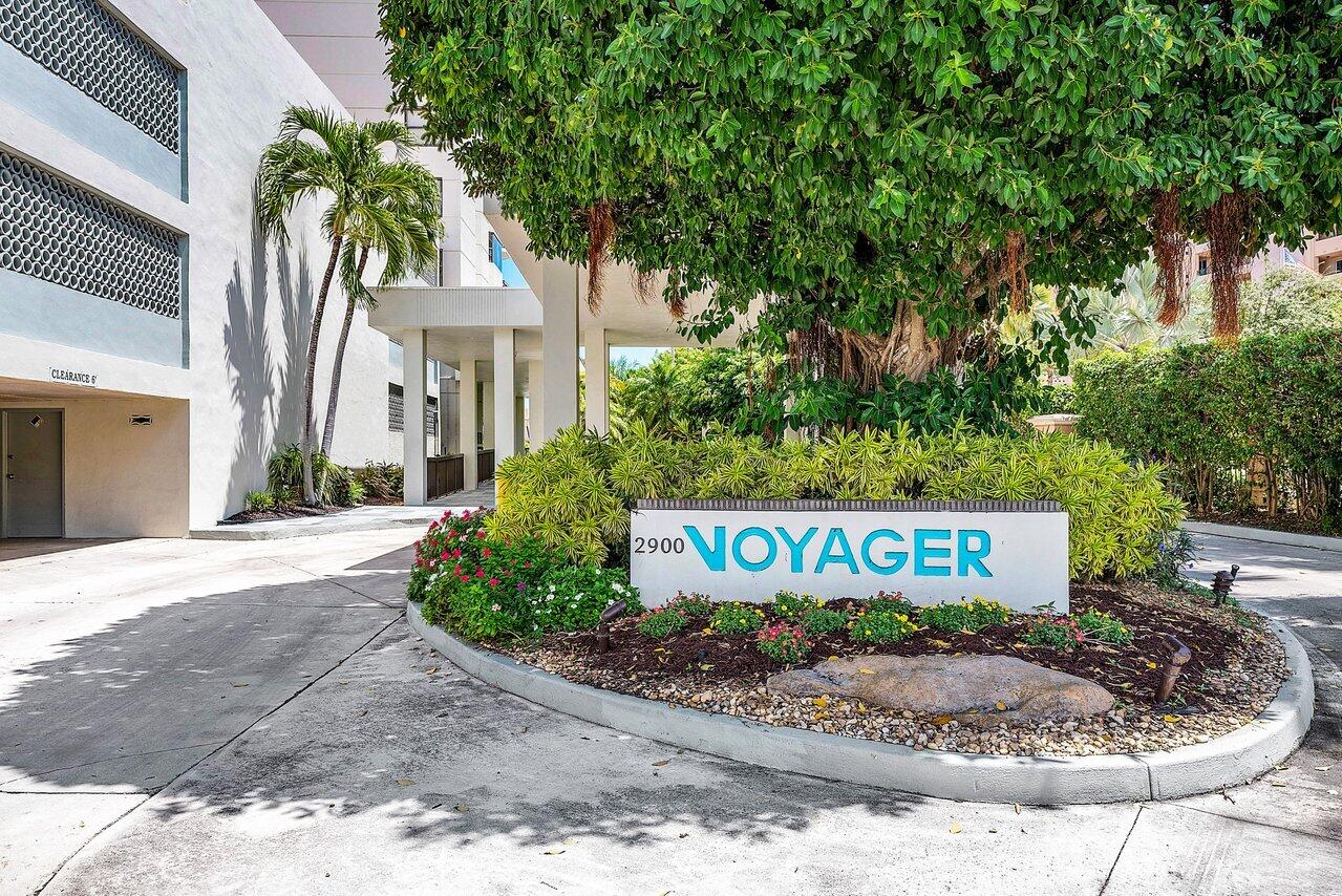 2900 NE 14th St Causeway 807