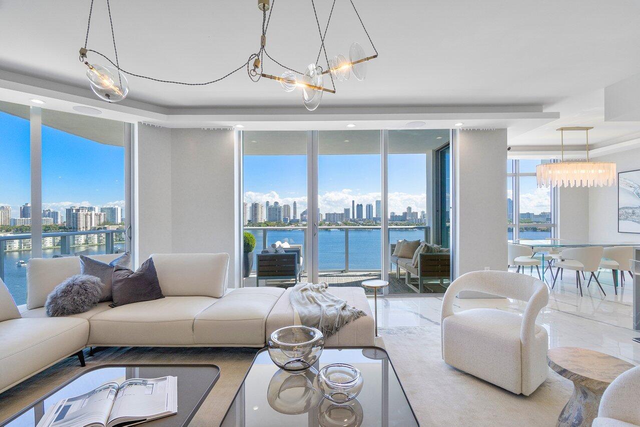 17301 Biscayne Boulevard 1110