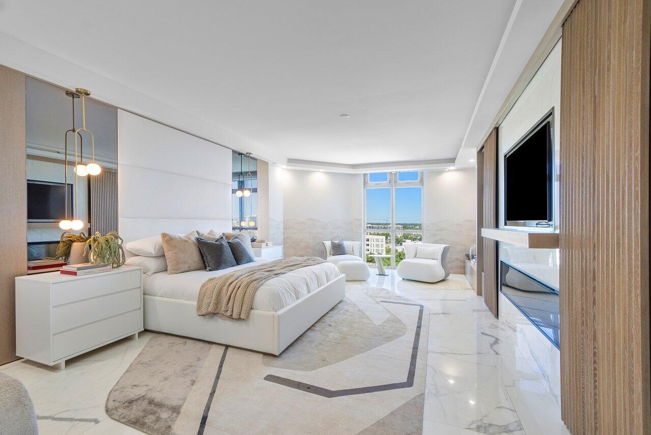 17301 Biscayne Boulevard 1110