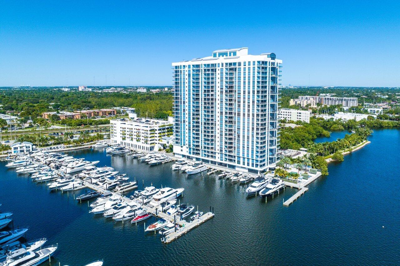 17301 Biscayne Boulevard 1110