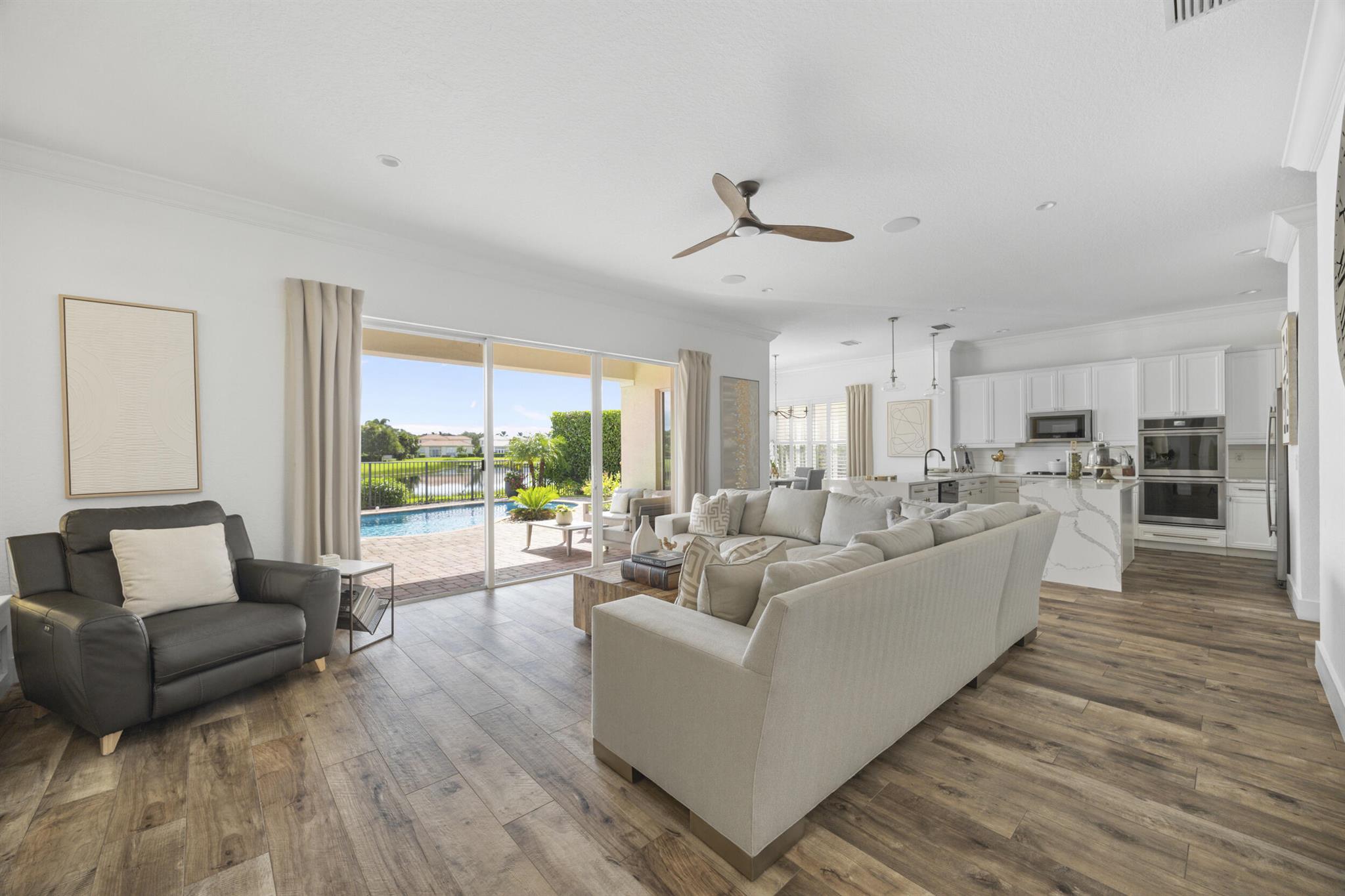 232 Sedona Way