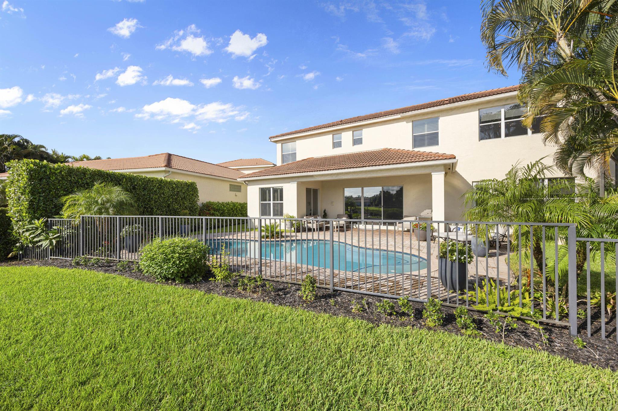 232 Sedona Way