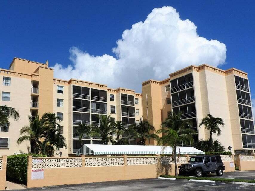 2935 NE 163rd Street 3m, North Miami Beach Unit: 3m