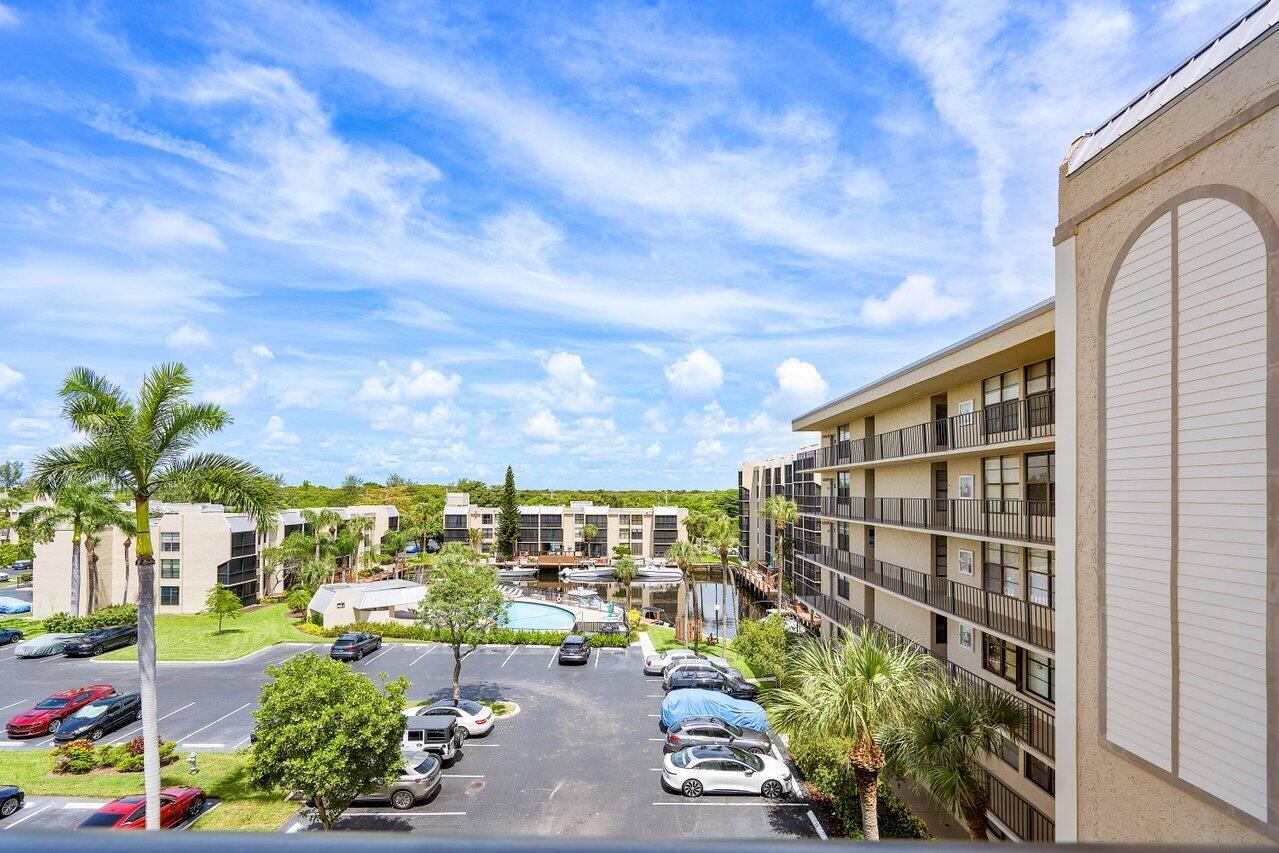 13 Royal Palm Way 501, Boca Raton Unit: 501