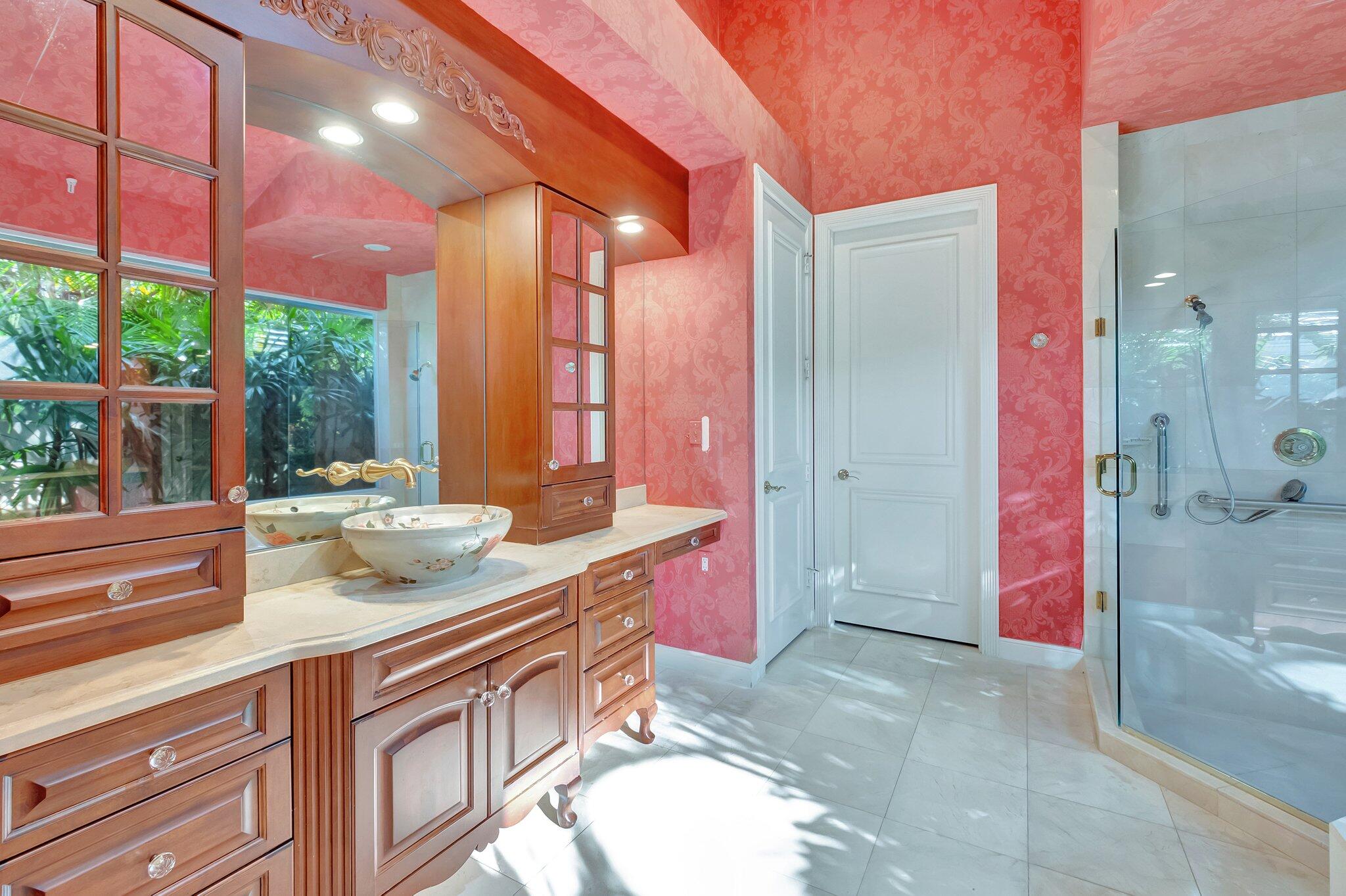 6920 Lions Head Lane