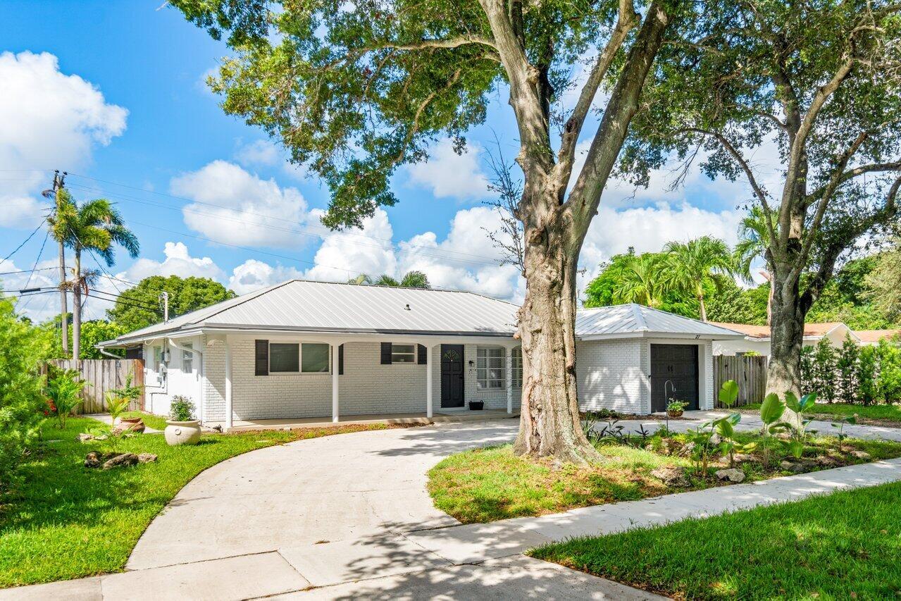 27 Pinehurst Lane