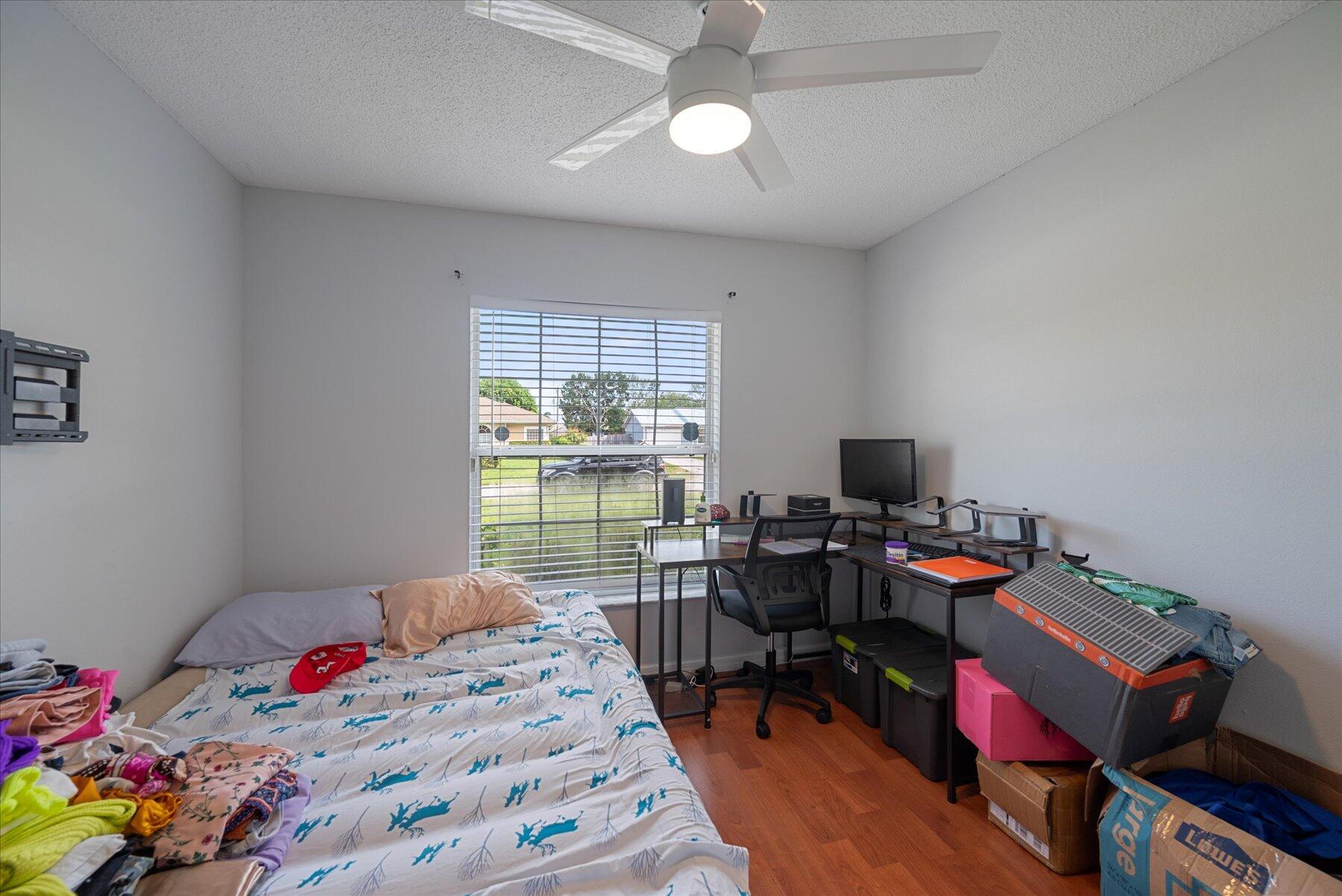880 SW Durham Terrace, Port St. Lucie