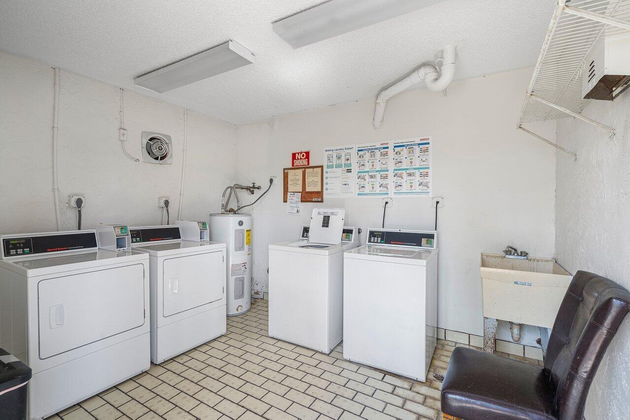 2121 W Woolbright K101 Road K101