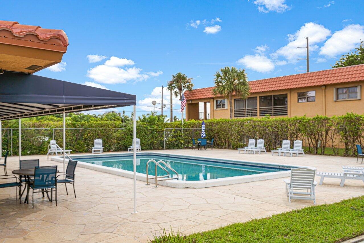 2121 W Woolbright K101 Road K101