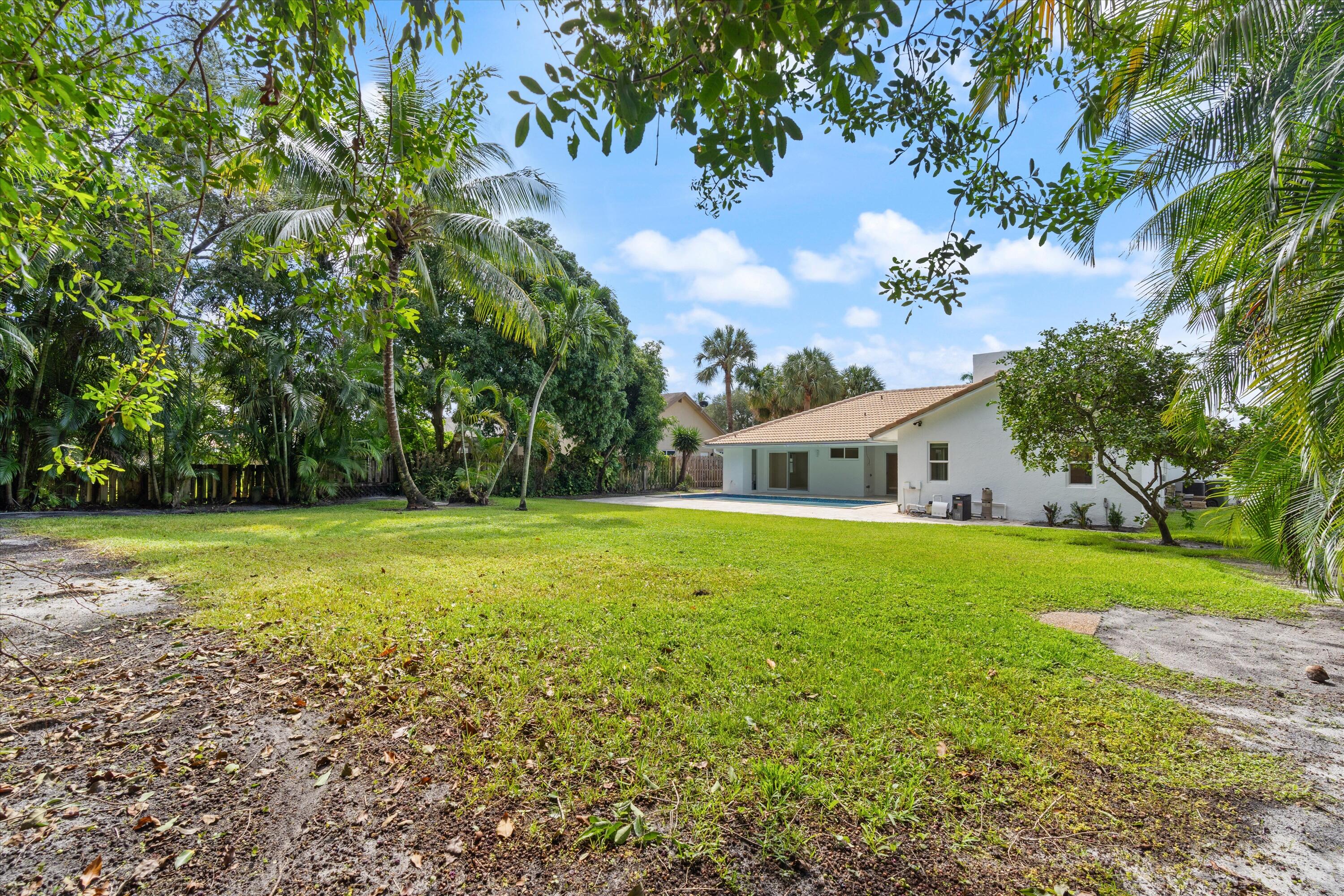 1355 NW 16 Street