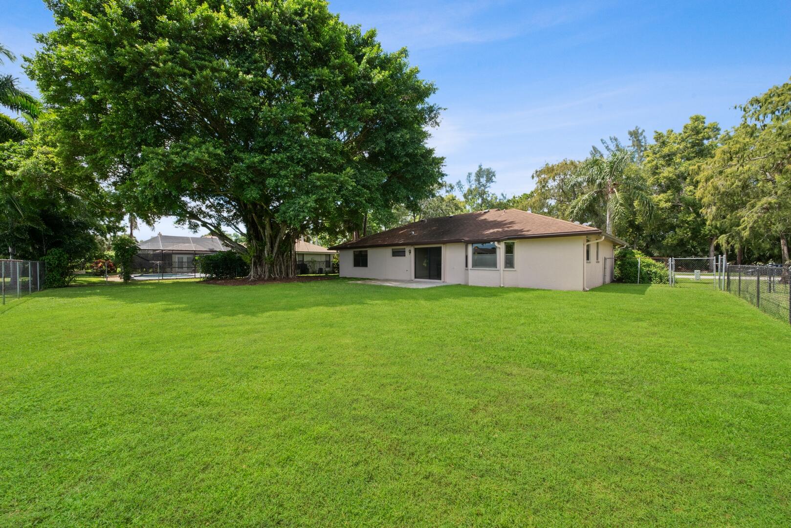 134 Park Road N, Royal Palm Beach