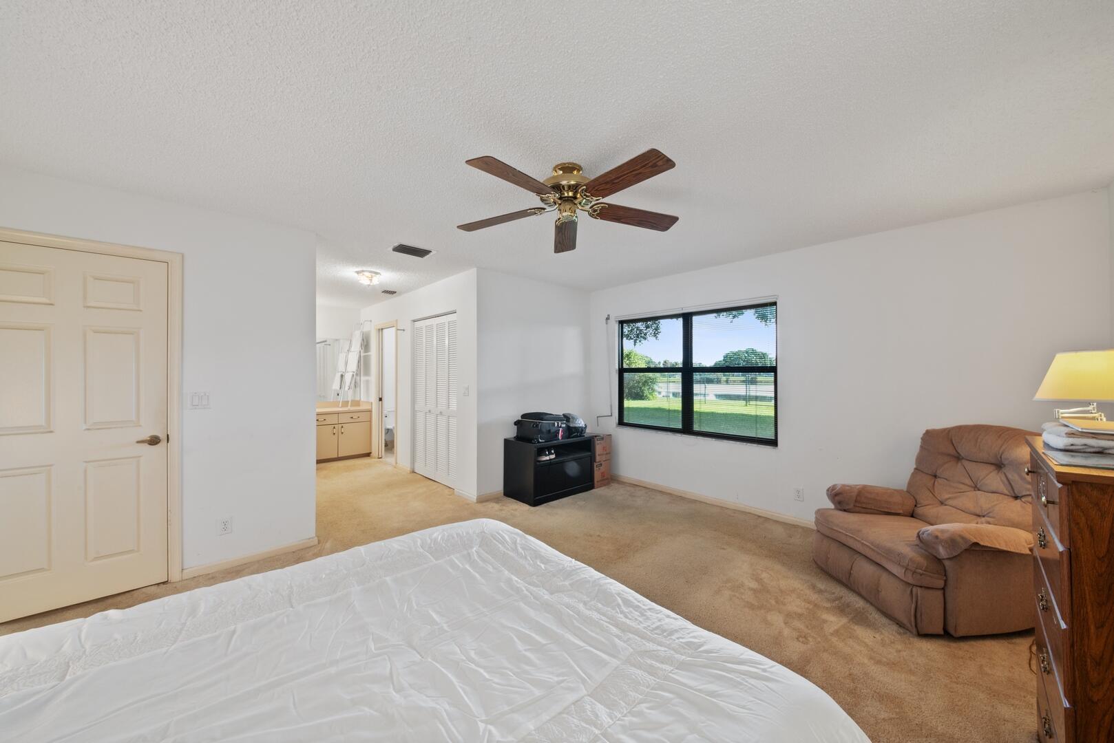 134 Park Road N, Royal Palm Beach