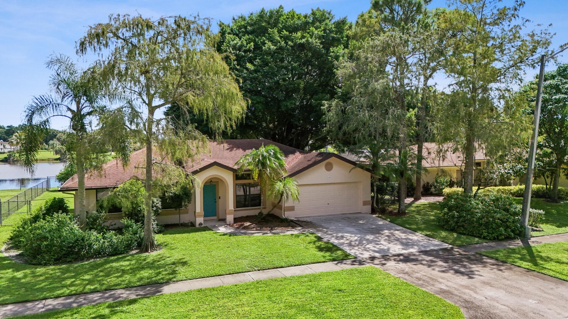 134 Park Road N, Royal Palm Beach