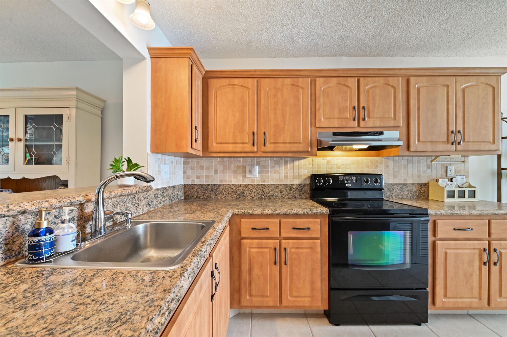 5919 Areca Palm Court B