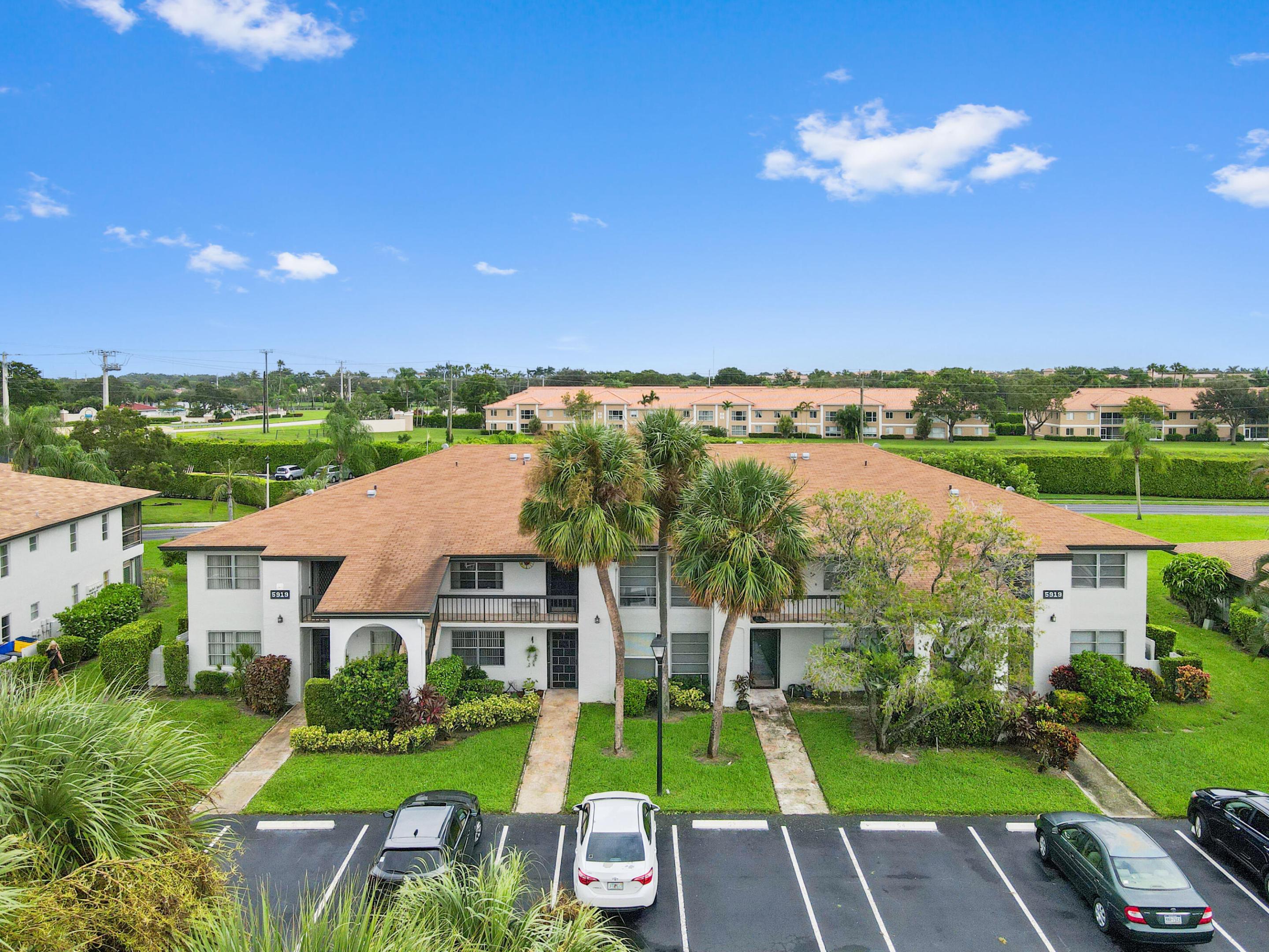 5919 Areca Palm Court B