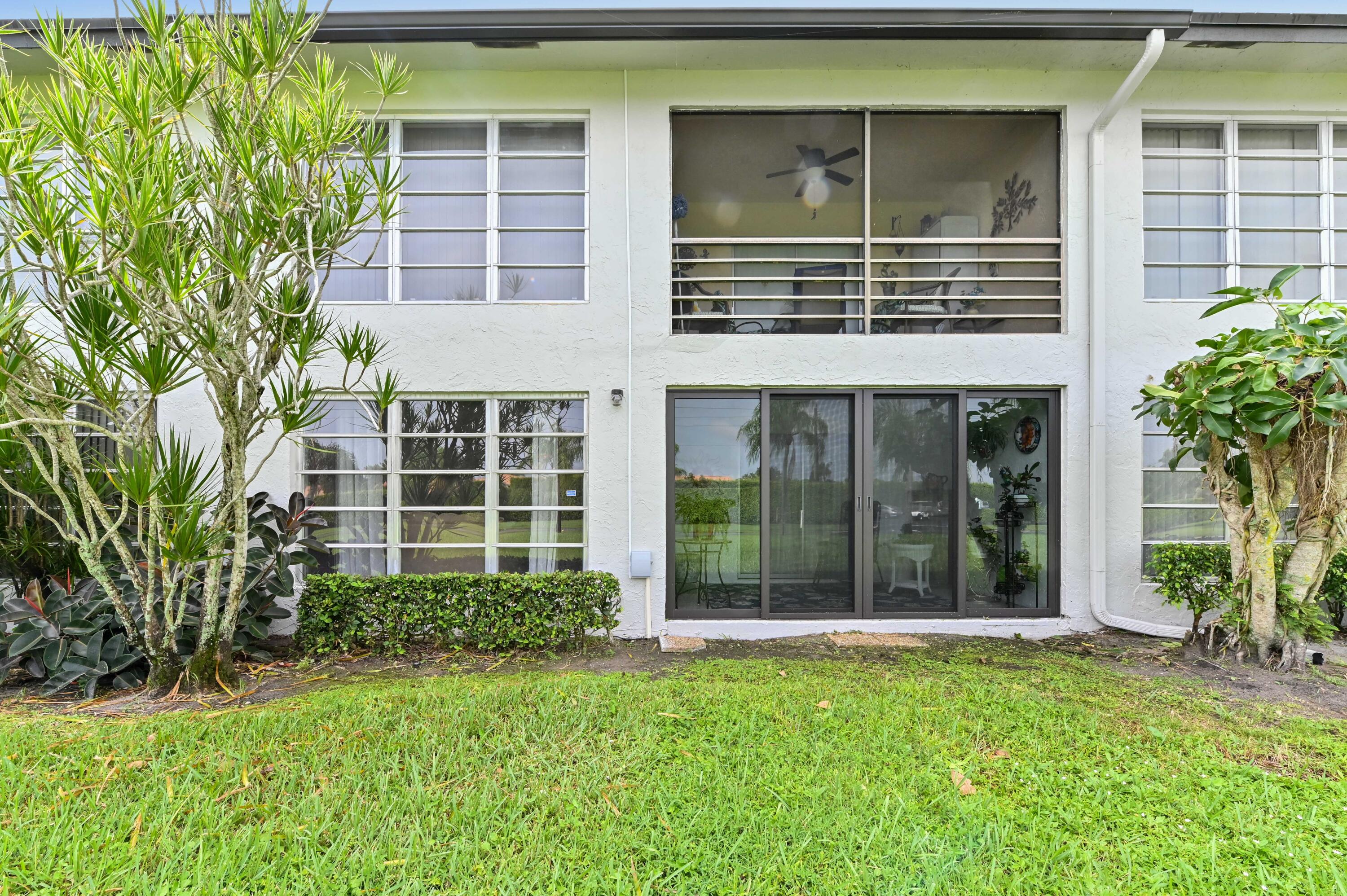 5919 Areca Palm Court B