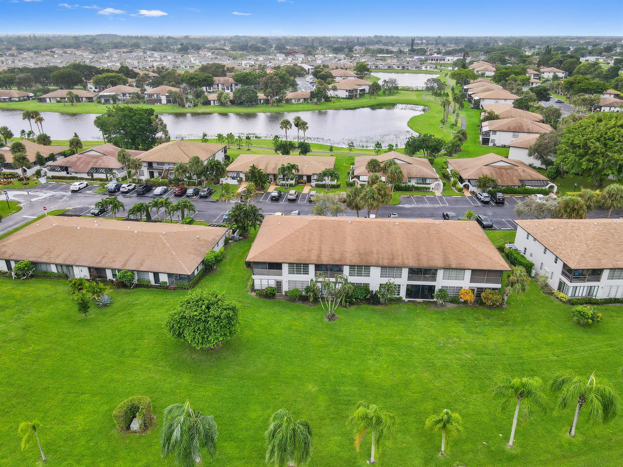 5919 Areca Palm Court B